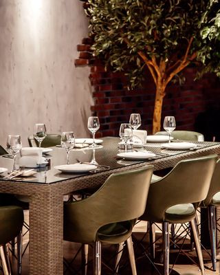 Table (Base and Top)