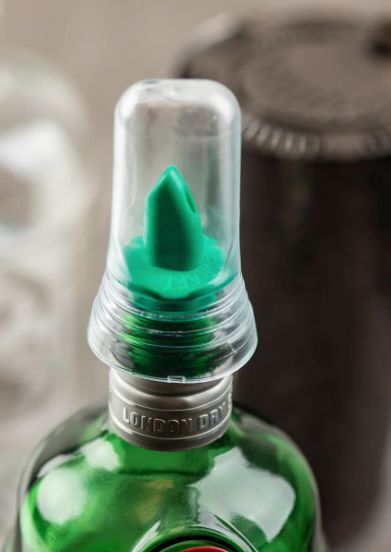 TableCraft Cash &amp; Carry DCL Universal Liquor Pourer Cover