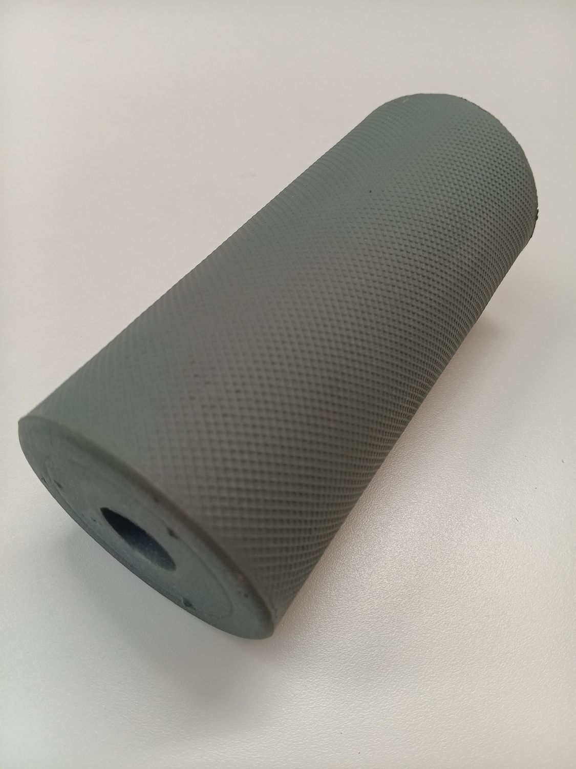 GR5 – Replacement Closed Cell Rubber Roller for 5½&quot; GS5 Spreader (Gray)