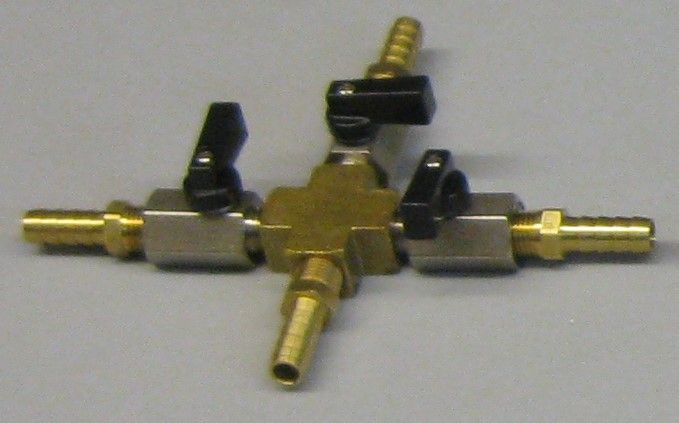 3 Bag Manifold  with 30’ 3/8“ ID vacuum tubing.