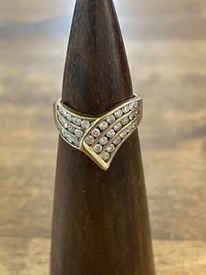 Vintage 10k Gold 1.10TCW Diamond Ring Size 8