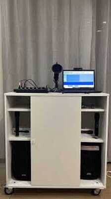 Carrello Studio PODCAST School