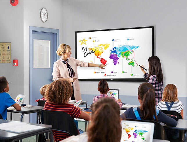 Usare la Digital Board nella scuola secondaria  e primaria