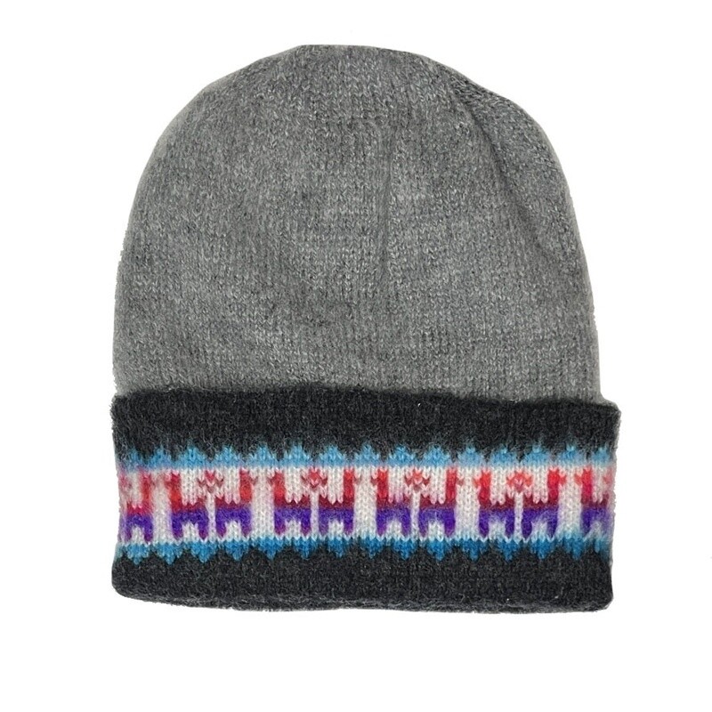 Hat with alpaca parade