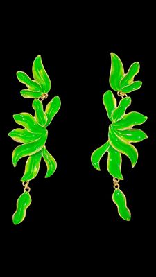 Green Dangles