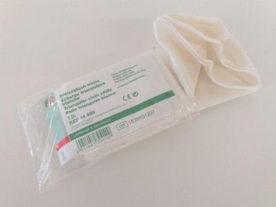 Dreiecktuch weiß Stoff ÖNorm K2122