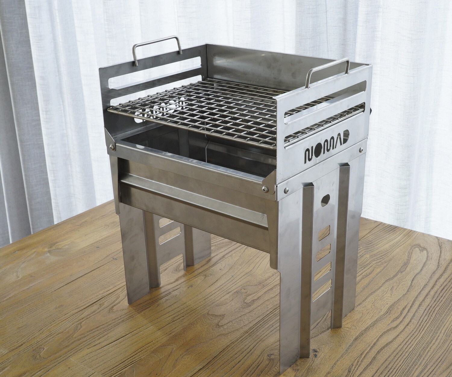 NOMAD 4.0 Stainless Steel Portable BBQ Charcoal Grill