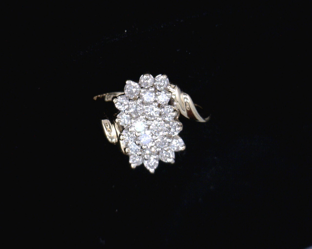 52224 Yellow Gold Lady's Diamond Fashion Ring