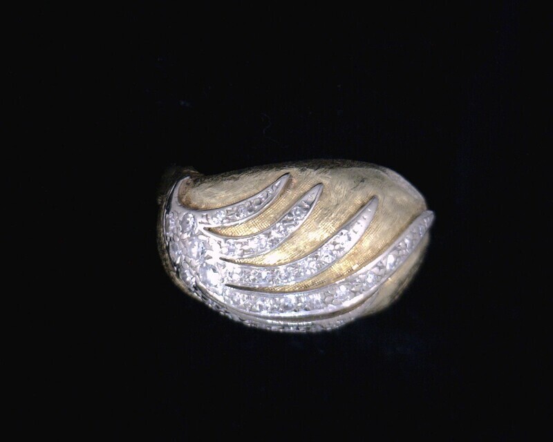 55679 Yellow Gold Diamond Fashion Ring