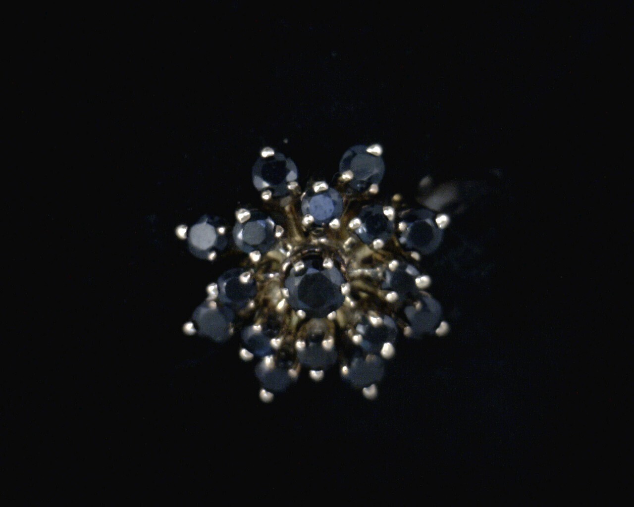 52899 Yellow Gold Lady's Blue Sapphire Cluster Ring