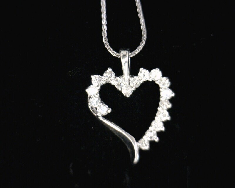57287 White Gold Lady's Diamond Heart Shape Pendant & Chain