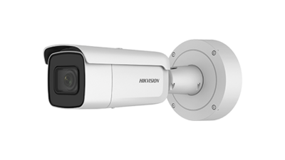 Caméra réseau Bullet à focale variable alimentée par DarkFighter 4 MP