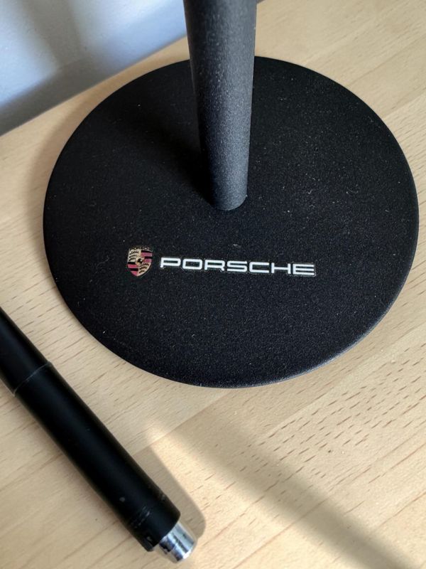 LAMPE BUREAU PORSCHE DAKAR 1:24