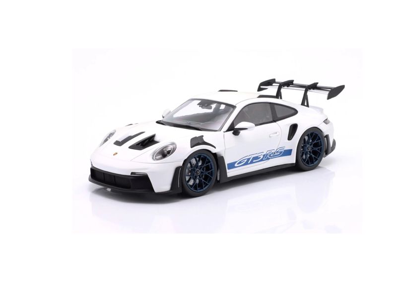 PORSCHE 992 GT3 RS 1:18