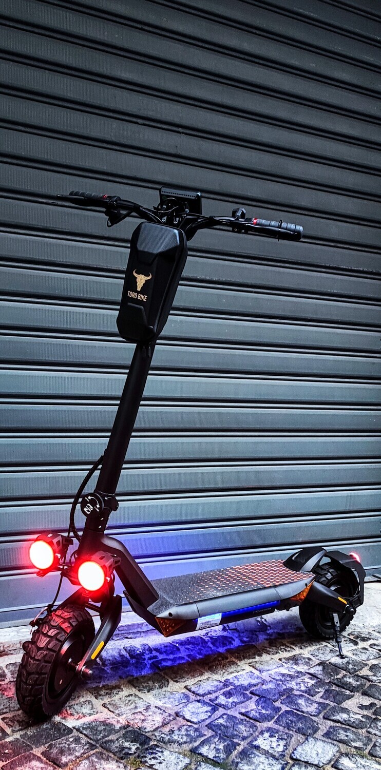 Monopattino Elettrico Doppio Motore 1600 watt