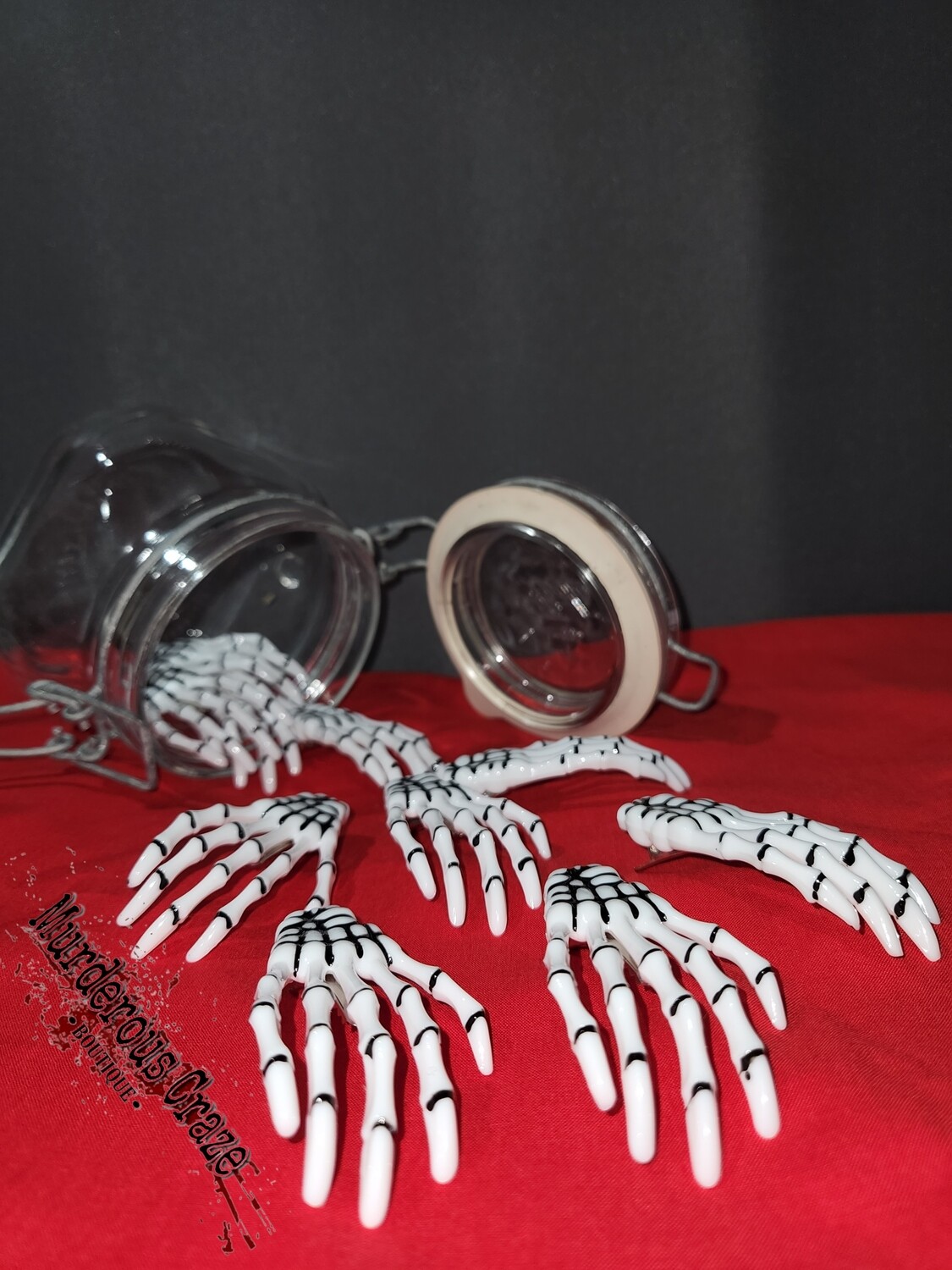 Skeleton Hand Clips