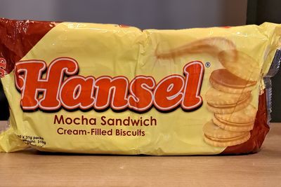 Hansel Mocha Sandwich (10x31g)