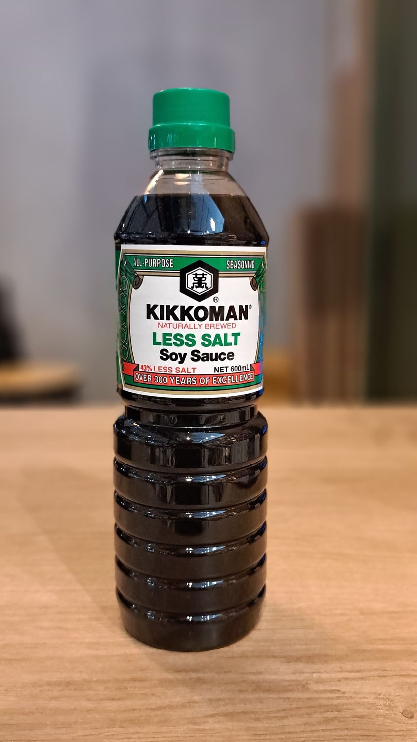Kikkoman Less Salt Soy Sauce (600ml)