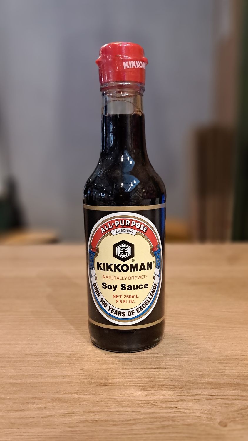 Kikkoman Naturally Brewed Soy Sauce (250ml)