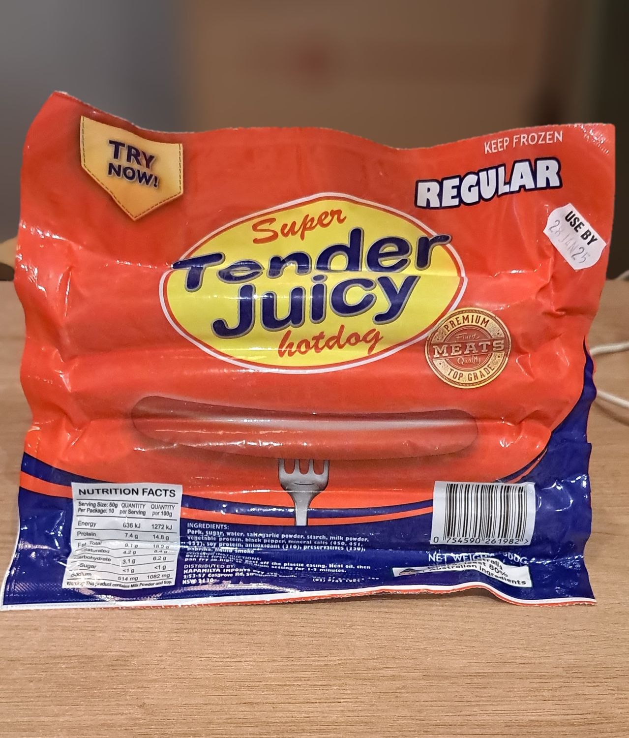 Tender Juicy Hotdog Regular (500g)