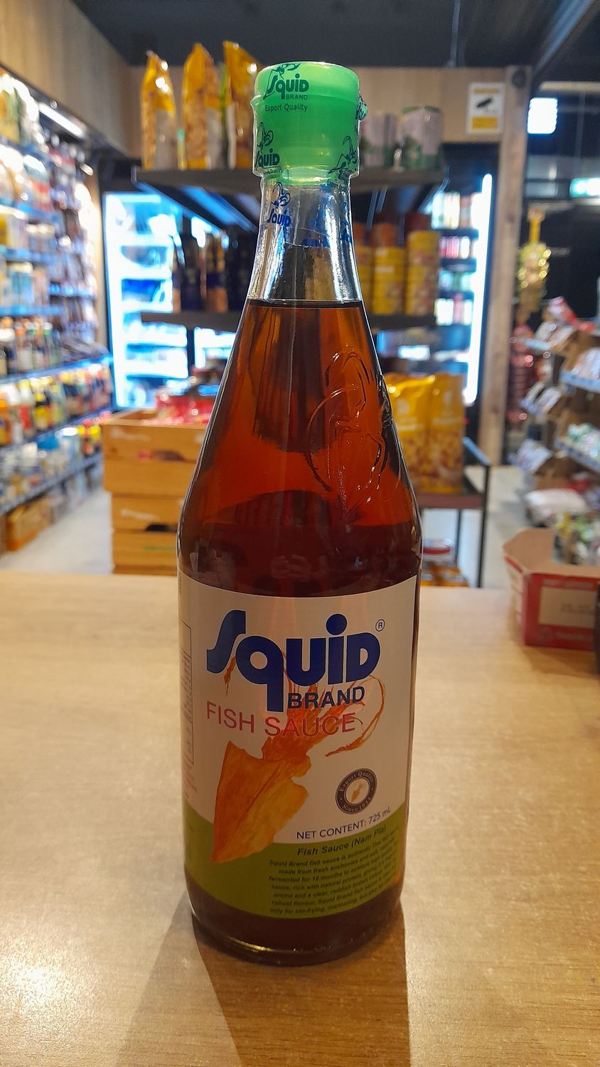 Squid Brand Fish Sauce (725ml)