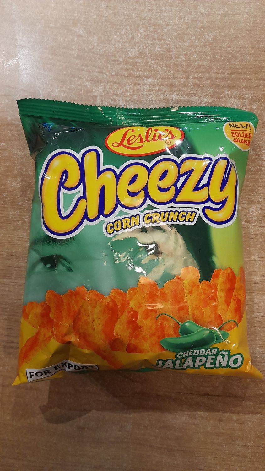 Leslie Cheezy Corn Crunch Jalapeño  (70g)