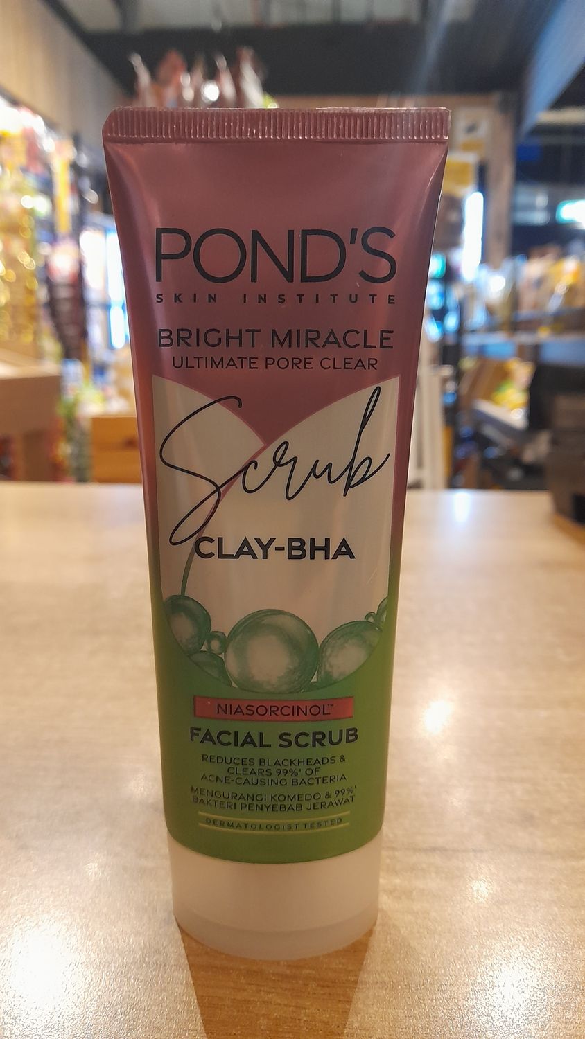 Pond&#39;s Bright Miracle Scrub Clay-BHA (100g)