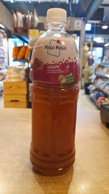 Mogu Mogu Grape Drink (1L)