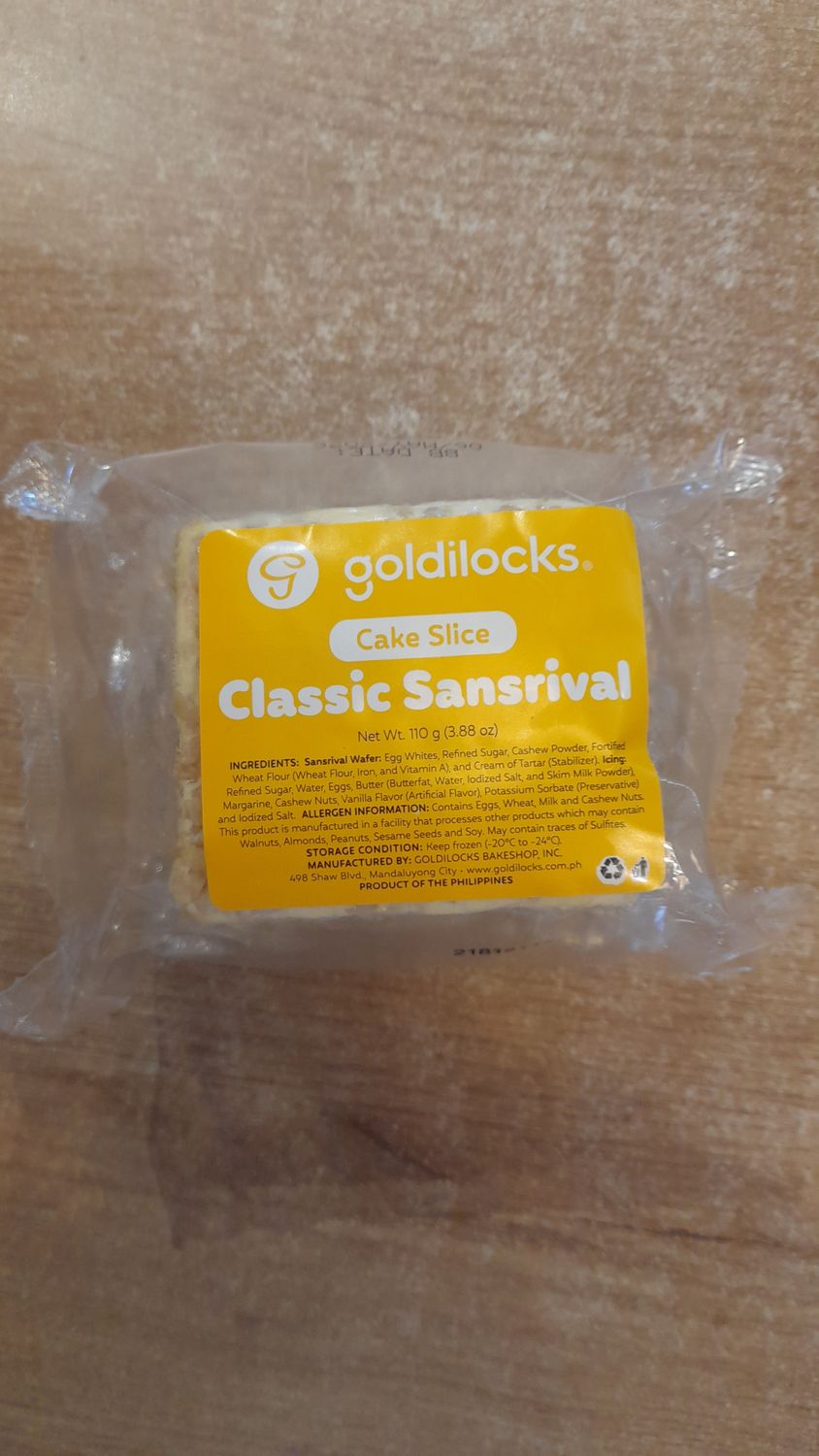 Goldilocks Sans Rival Cake Slice (110g)