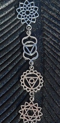7 Chakras Aligned - Necklace