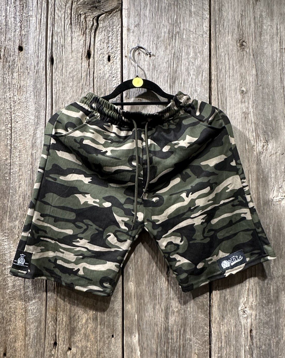 WDIA CAMO SHORTS