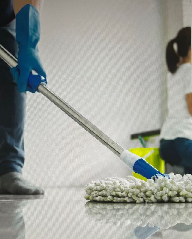 Housekeeping- und Gebäudereinigung