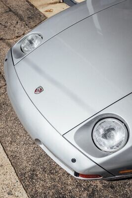 928