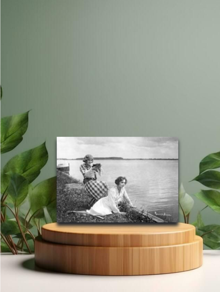 Vintage Postkarten Kein Ausflug ohne Fotoapparat schwarz/weiss 12x17cm