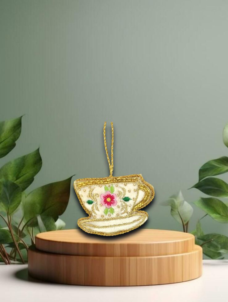 Teetasse Ornament 4,3x5,6cm
