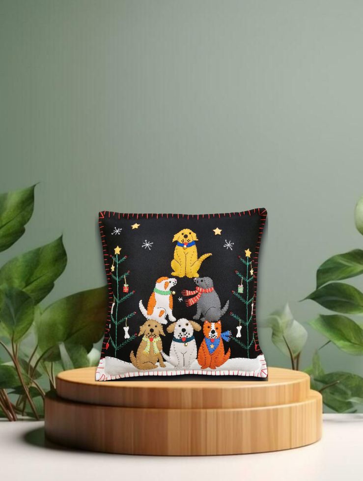 Weihnachts Kissen mit Polsterung Hunde , Filz 40x12x40cm