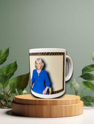 Becher God save the Queen "Queen Camilla"