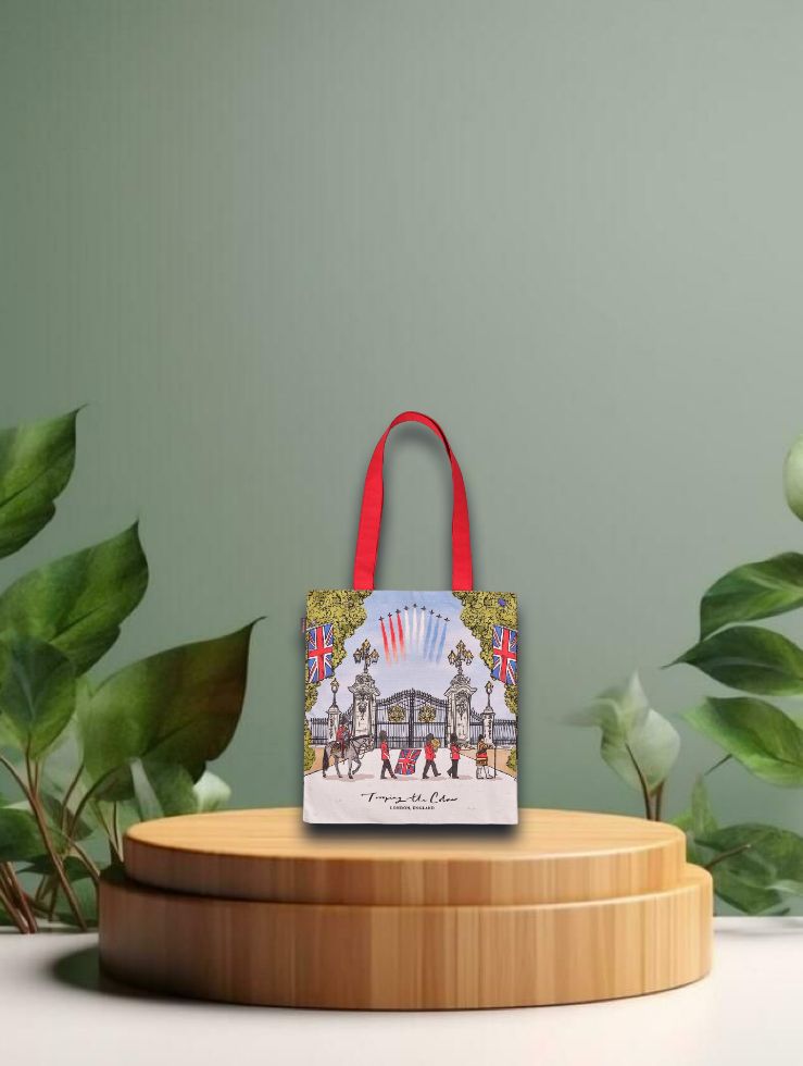 Victoria Eggs Trooping the Colour Leinwandtasche