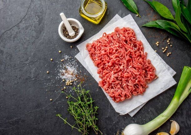 Haché de veau Bio, 17,33€/kg. Vendu par 2kg soit: