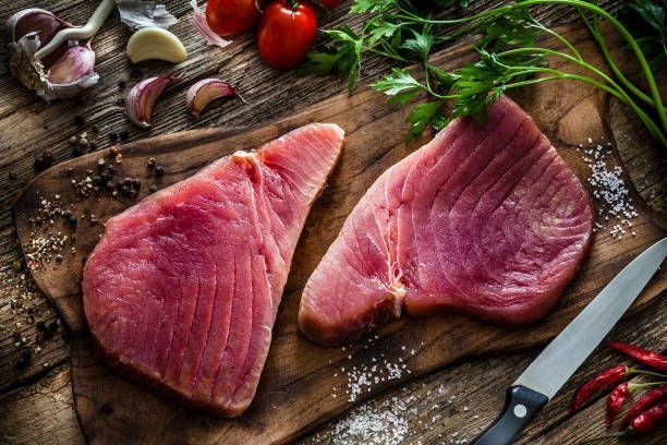 Escalope échine, 100gr, 9.37€/kg. Vendu par 1kg soit: