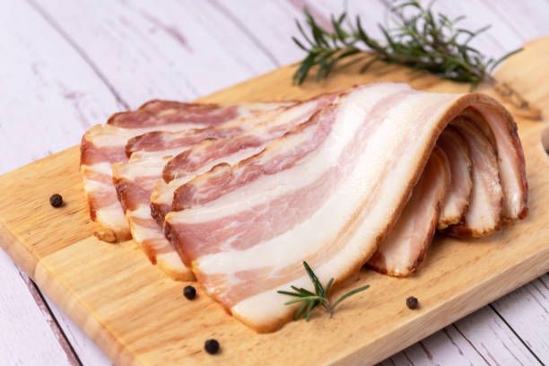 Ventrêche tranchée , 9.50€/kg.