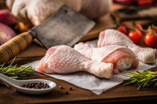Pilon de poulet jaune, 120gr, 4.65€/kg. Vendu par 2kg soit: