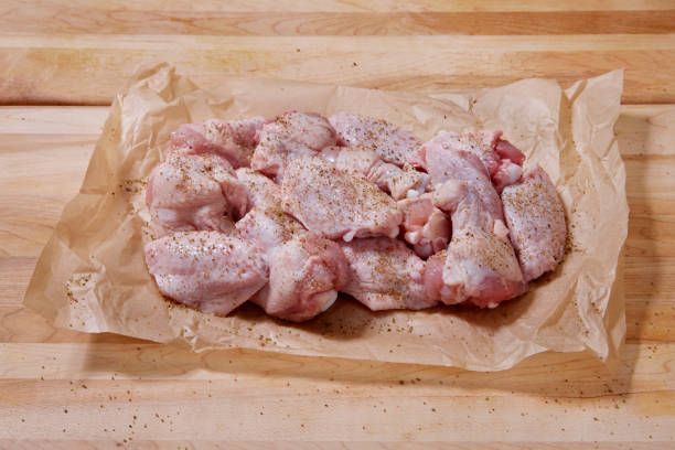 Manchon de poulet jaune, 4.94€/kg. Vendu par 2kg soit: