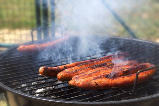 Merguez bœuf mouton cuites, 20x50gr, 1kg, 14.03€/kg Merguez bœuf mouton cuites, 20x50gr, 1kg, 14.03€/kg