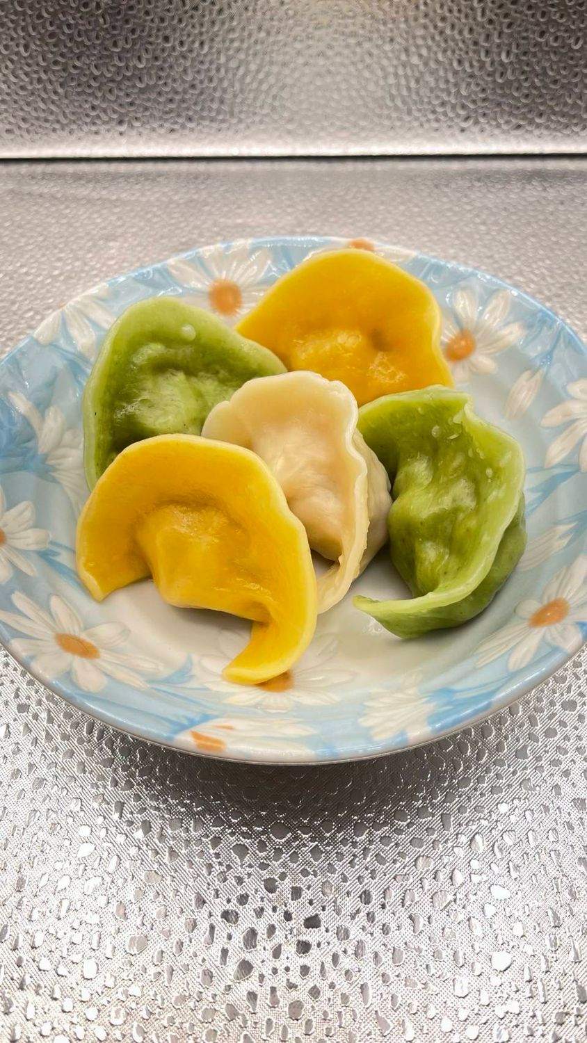菠菜米菇水餃