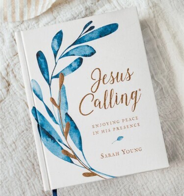 Jesus Calling w/ Full Scriptures: Enjoying Peace in His Presence (365-Day Devotional)