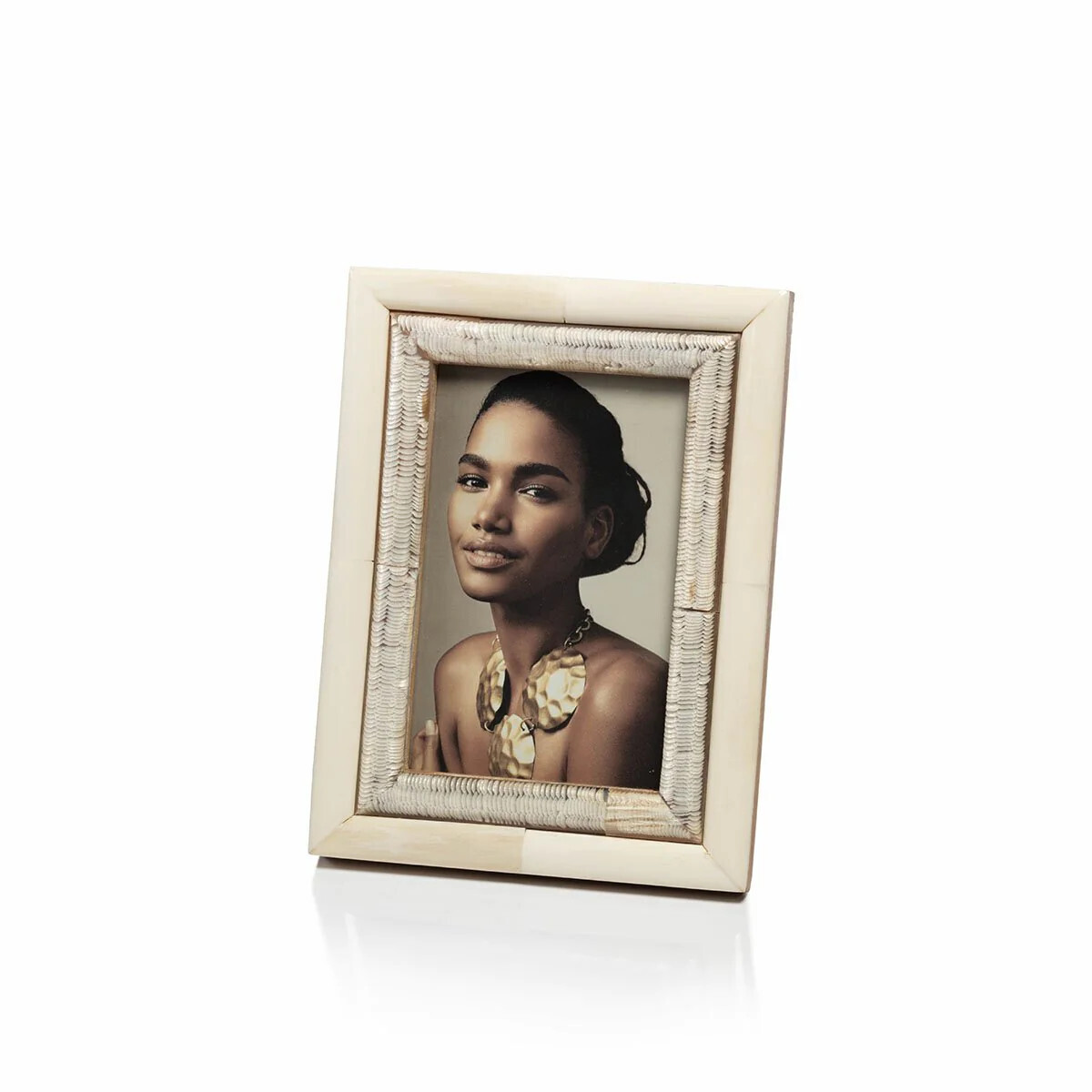 Oyster White Bone &amp; Shagrin Horn Frame-4x6