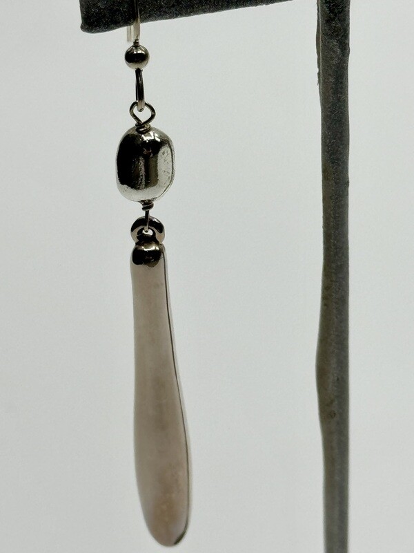 Sterling Drop Earring w/Hematite #EC43/HN