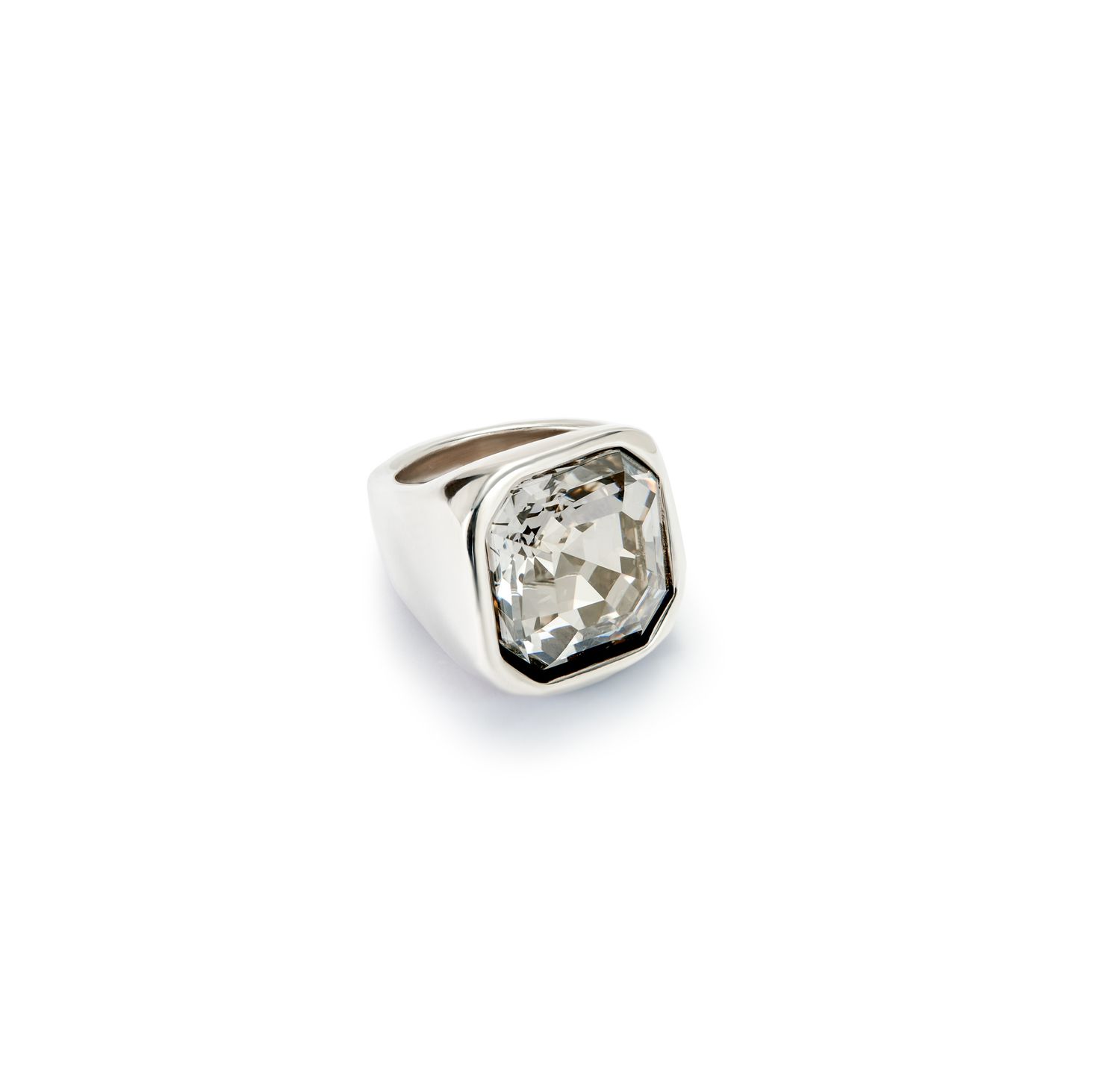 Ser Sin Complejos Silver Plated Ring w/Clear Stone (15/7.5)