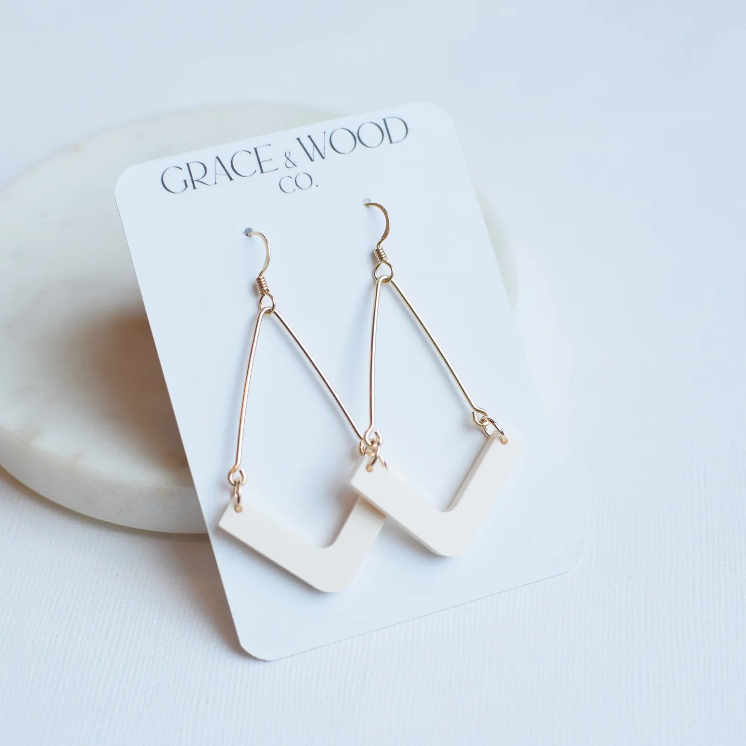 Bone Elegant Chevron
